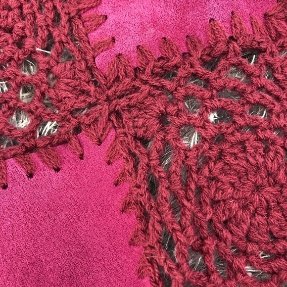 Boho Women’s O/S Purple Crochet Suede Whip Stitch Winter Fringe Patch Scarf - Picture 4 of 10